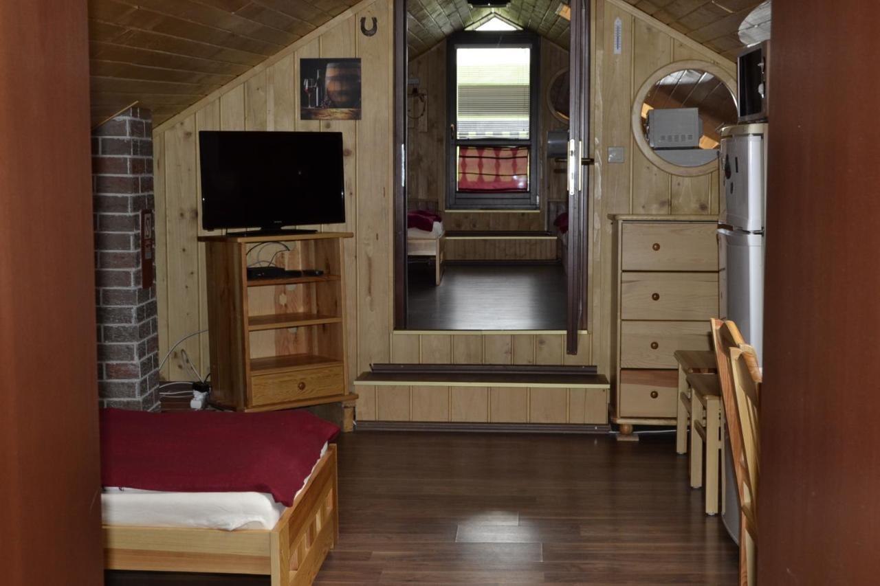Holiday Home V Kolte Kolta エクステリア 写真
